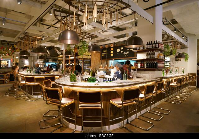 Wisconsin tiki bar seating